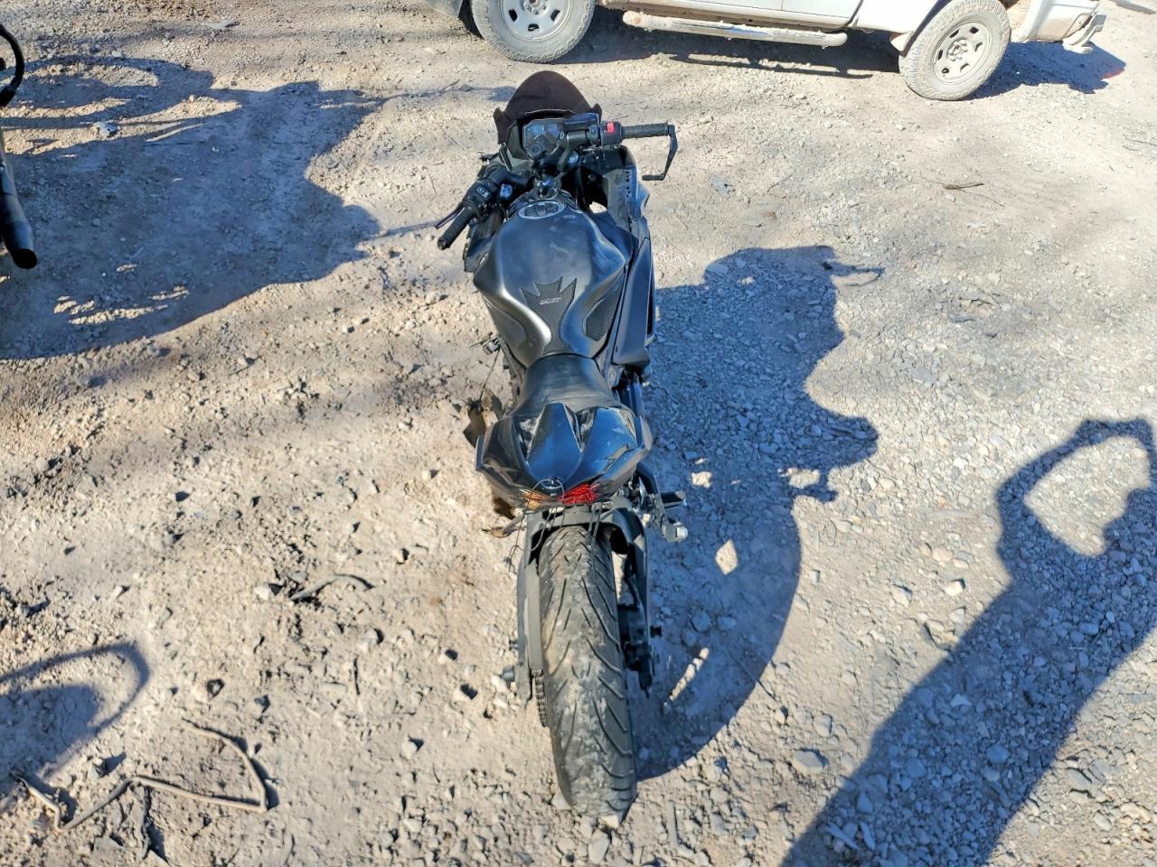 2023 Kawasaki EX650 R