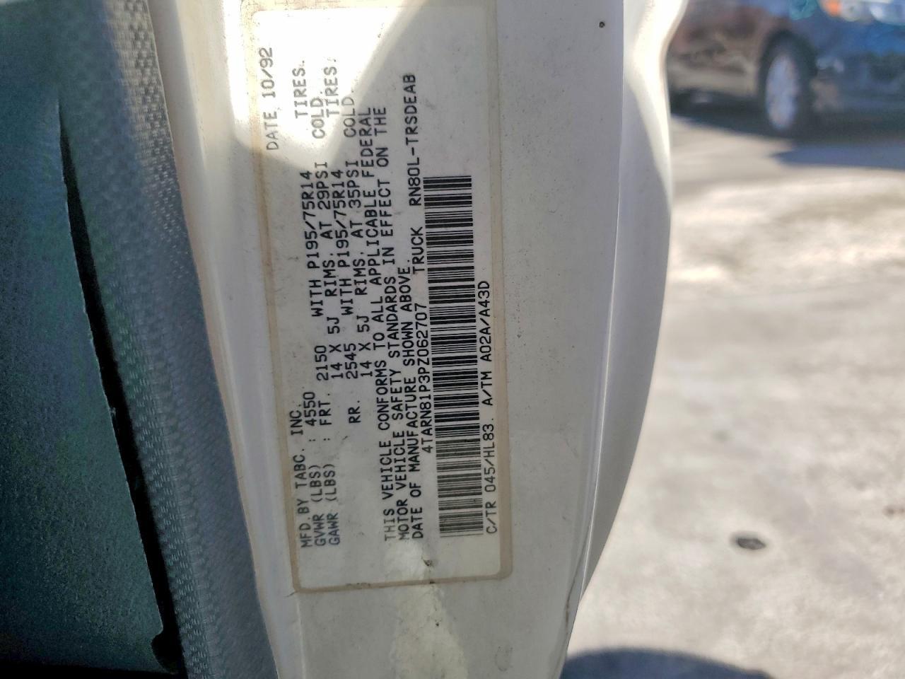 1993 Toyota Pickup Deluxe