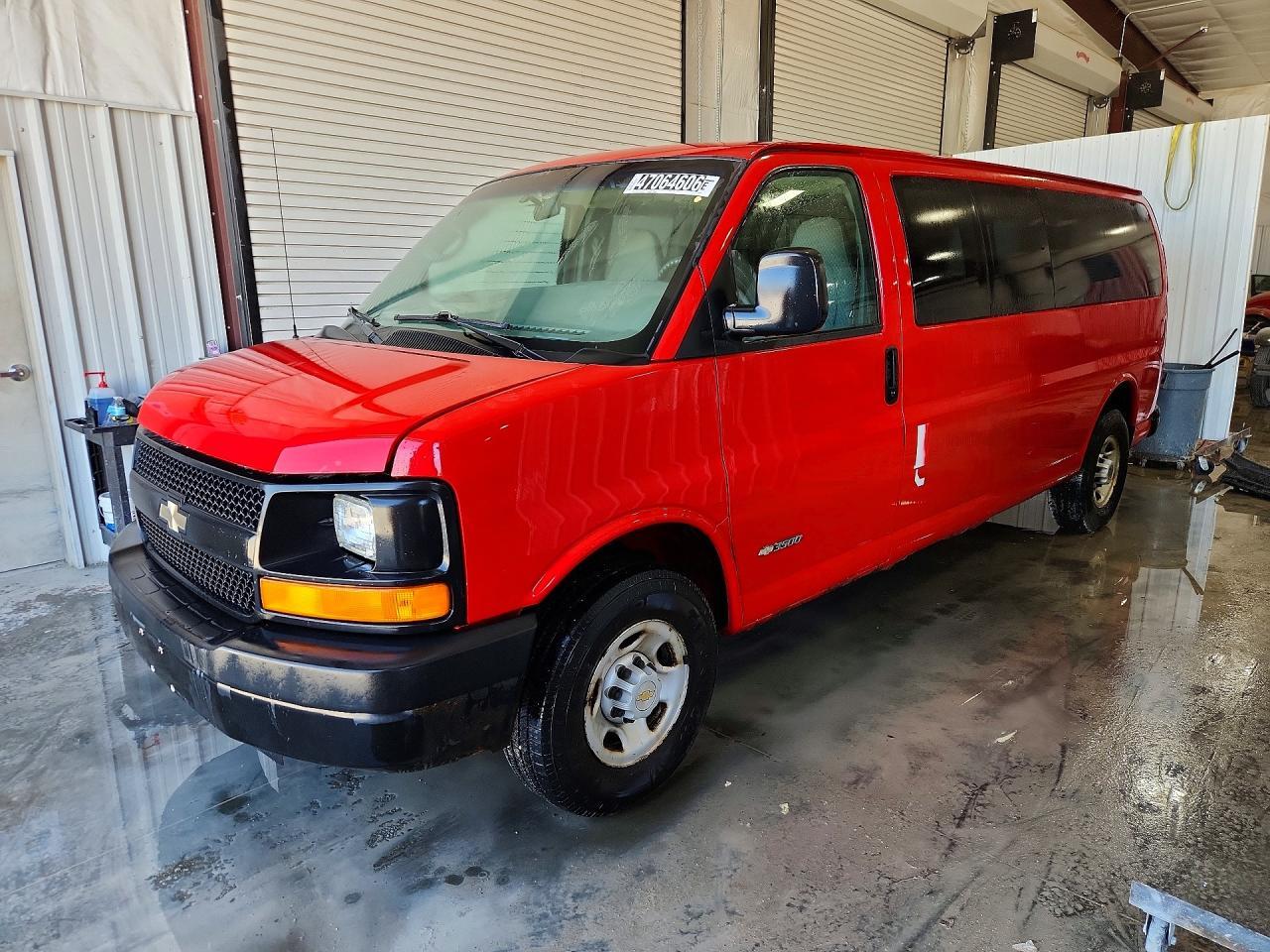 2004 Chev Express G3500