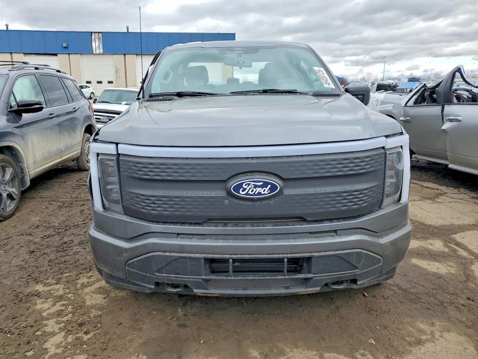 2025 Ford F150 Lightning XLT