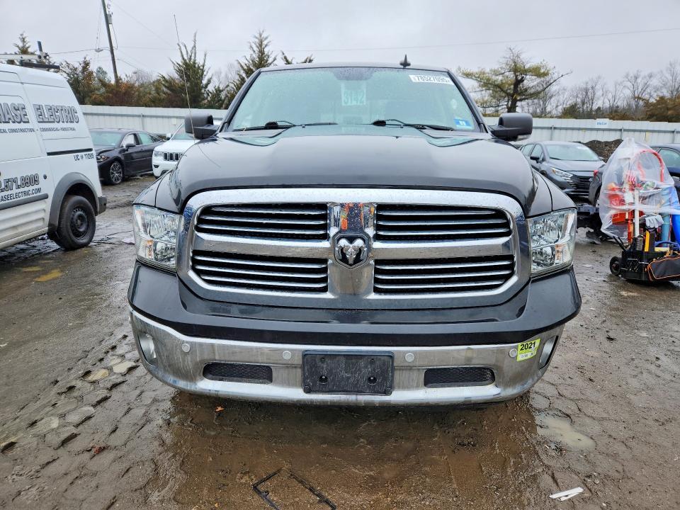 2016 Dodge RAM 1500 SLT