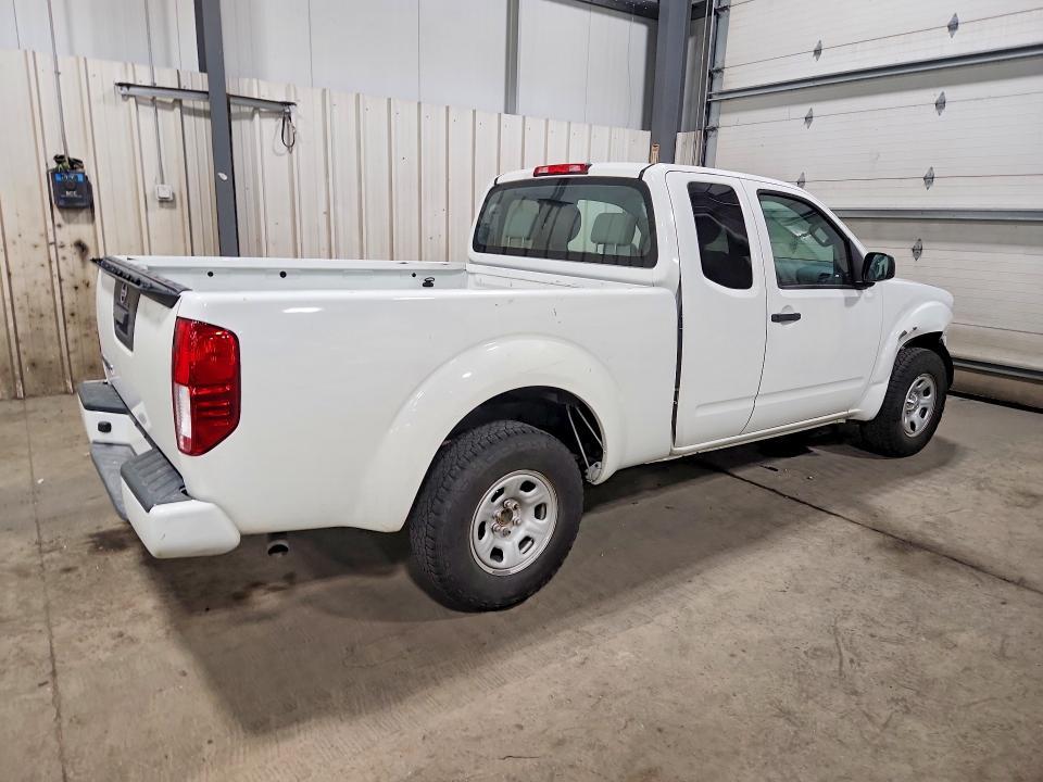 2017 Nissan Frontier S