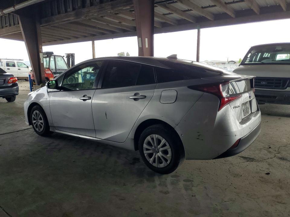 2019 Toyota Prius le