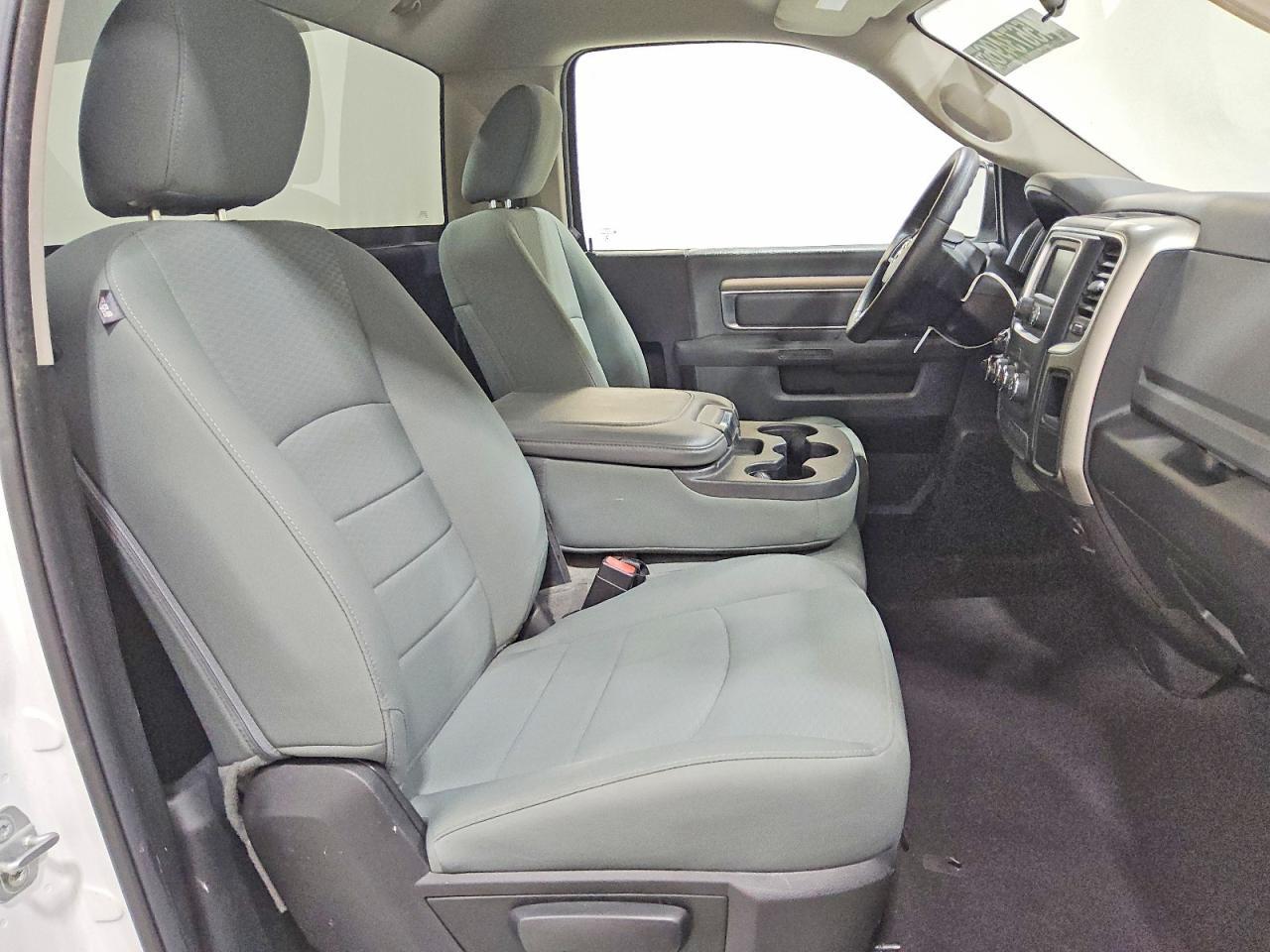 2017 Dodge RAM 1500 SLT