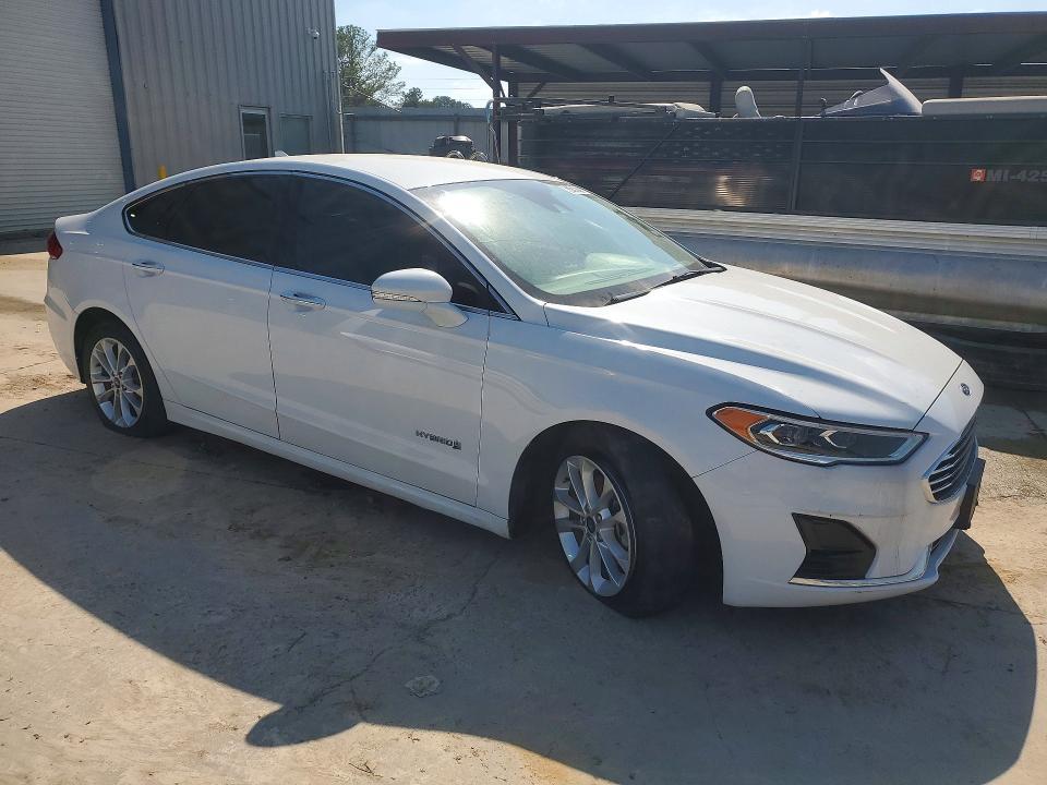2019 Ford Fusion sel