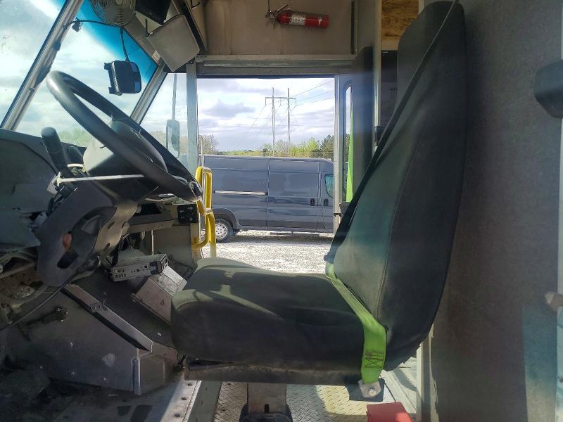 2020 Ford F59 Delivery Truck