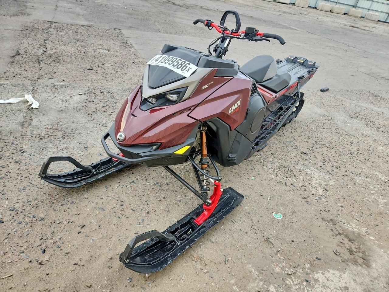 2025 Lynx Shredder DS 850 E-TE