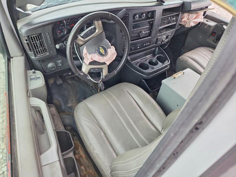 2017 Chevrolet Express 3500 Utility / Service van