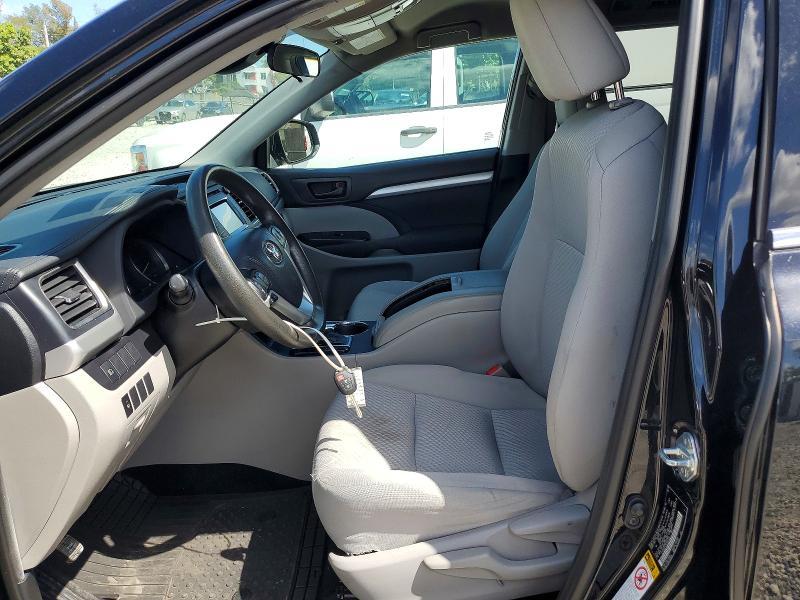 2019 Toyota Highlander le