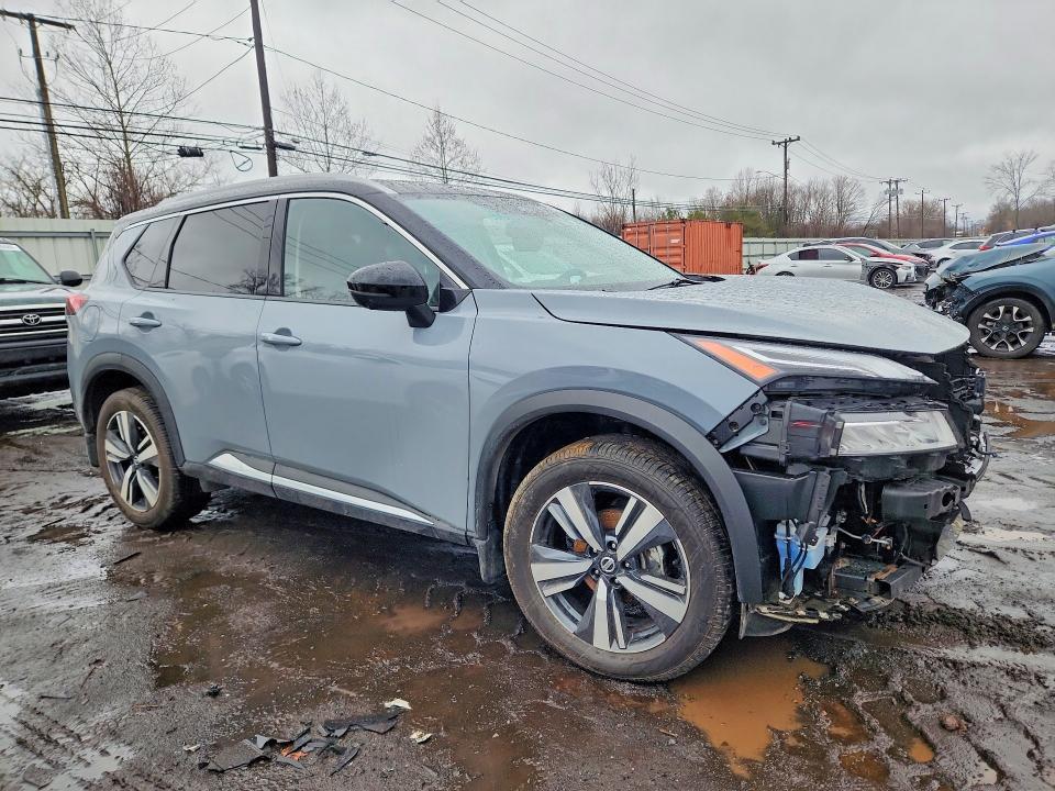 2021 Nissan Rogue Platinum