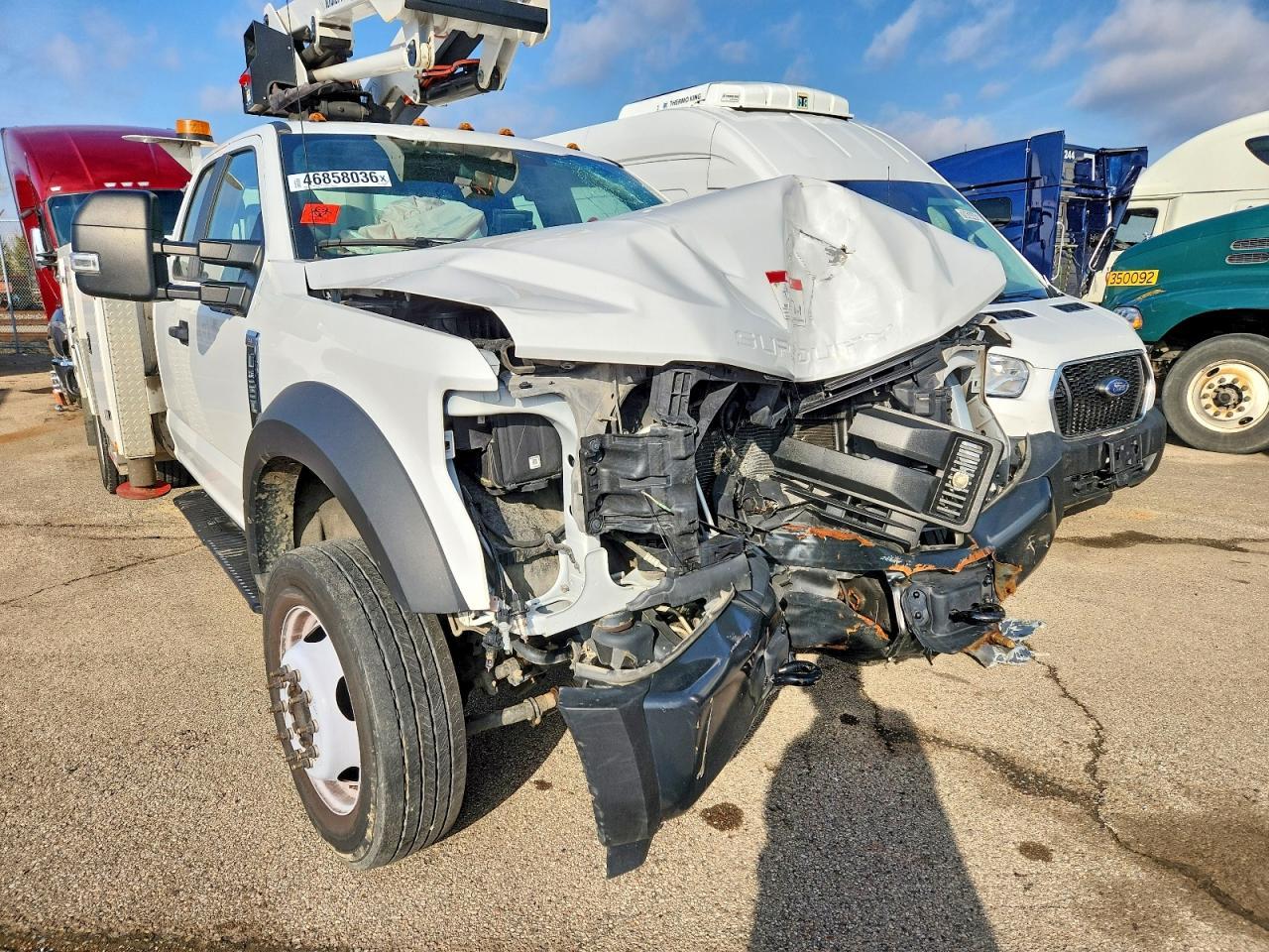 2019 Ford F550 Super Duty Bucket Truck