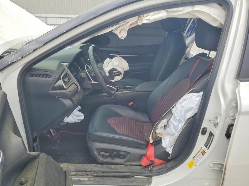 2021 Toyota Camry trd