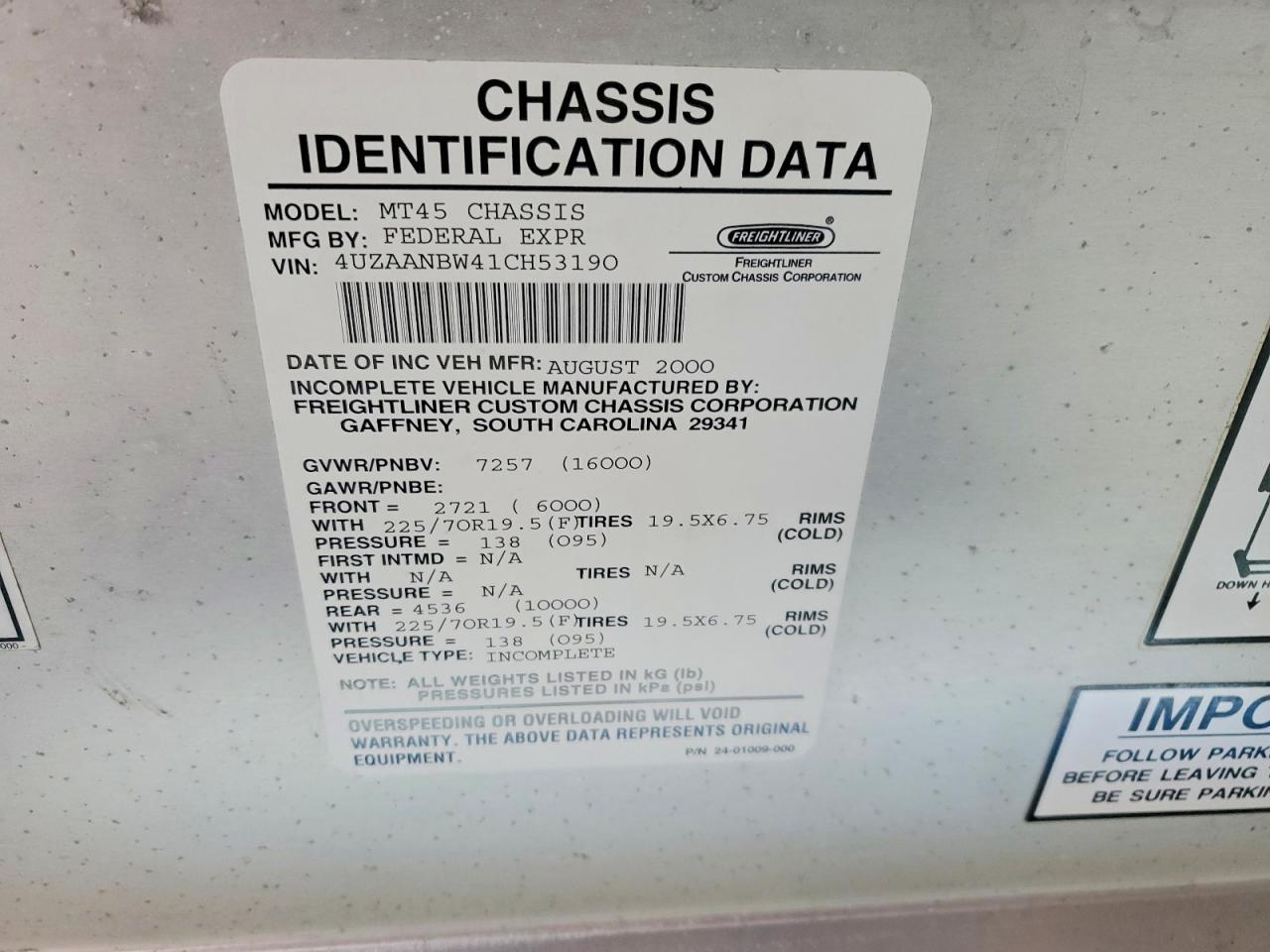 2001 Freightliner MT45 Chassis Delivery Truck