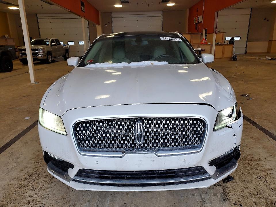 2017 Lincoln Continental Reserve