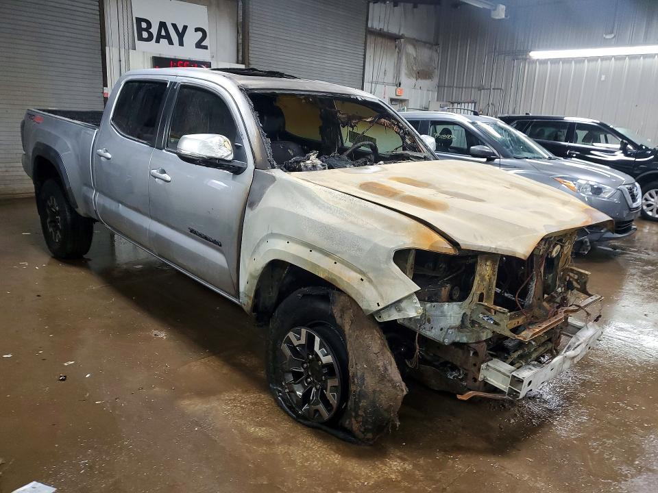 2022 Toyota Tacoma TRD OFF-Road