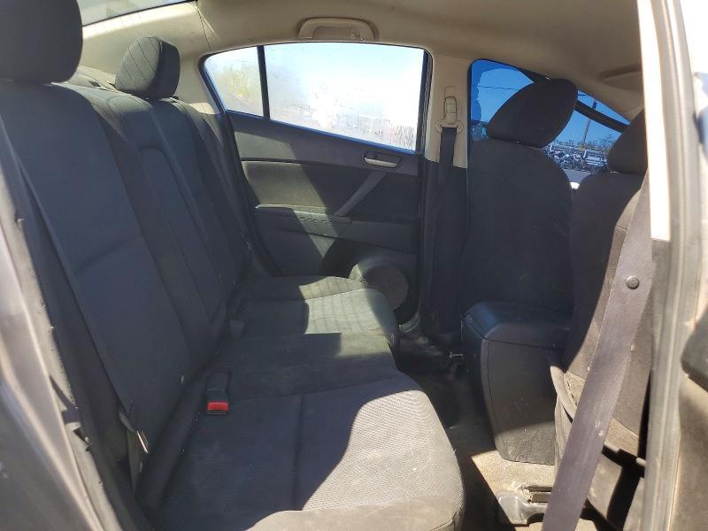 2011 Mazda 3 I