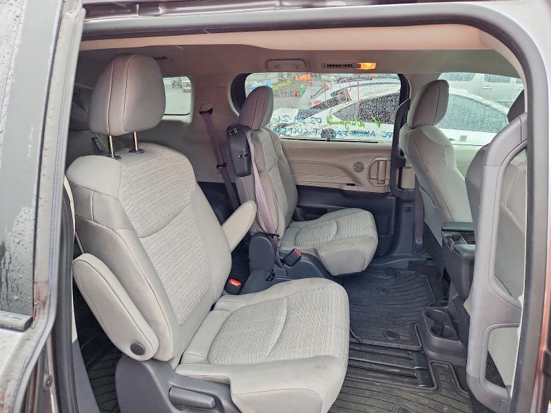 2021 Toyota Sienna