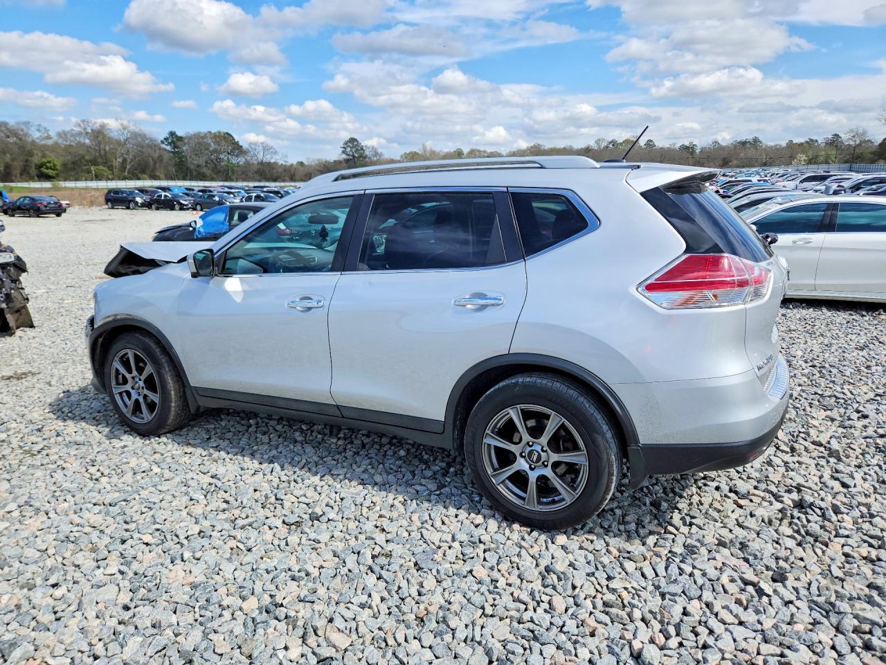 2015 Nissan Rogue sl