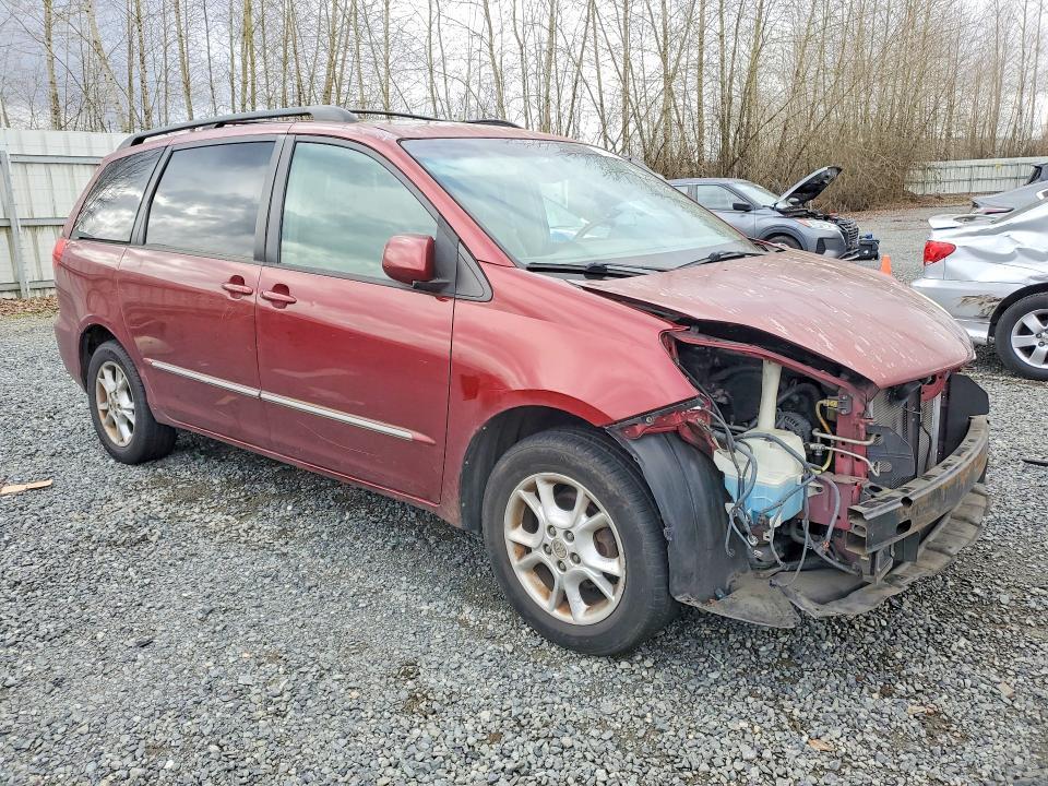 2004 Toyota Sienna xle Limited 7 Passenger