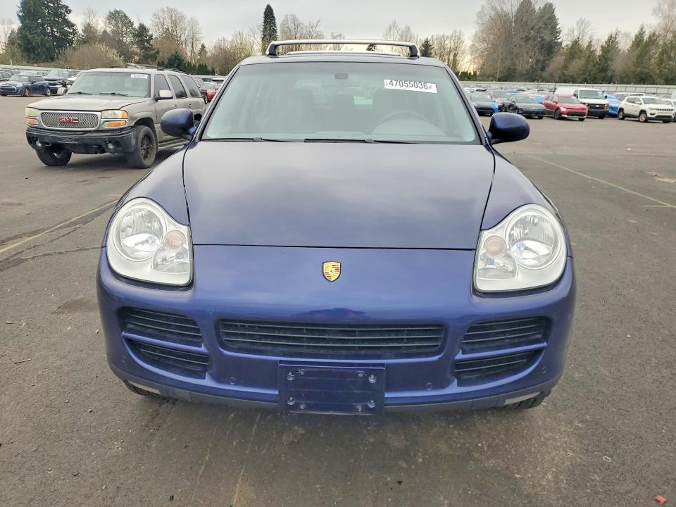 2003 Porsche Cayenne s