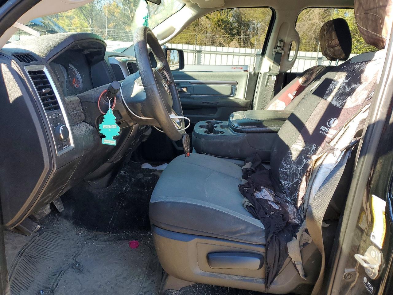 2021 Dodge RAM 1500 Classic SLT