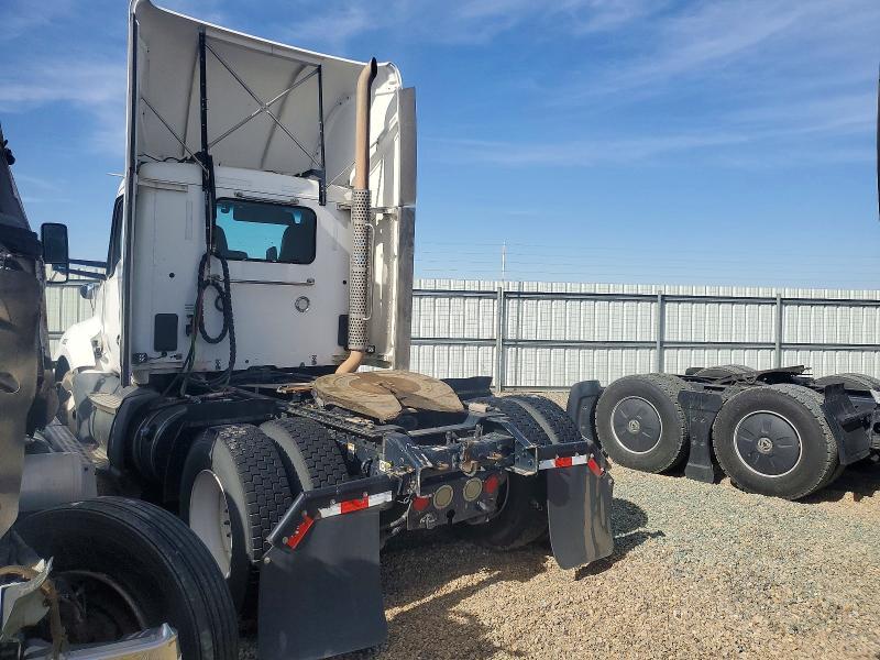 2020 Kenworth T680 Semi Truck