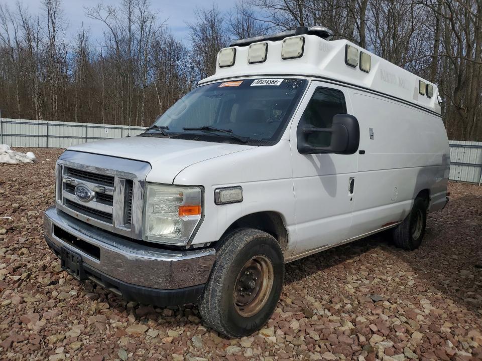 2012 Ford E350 Ambulance