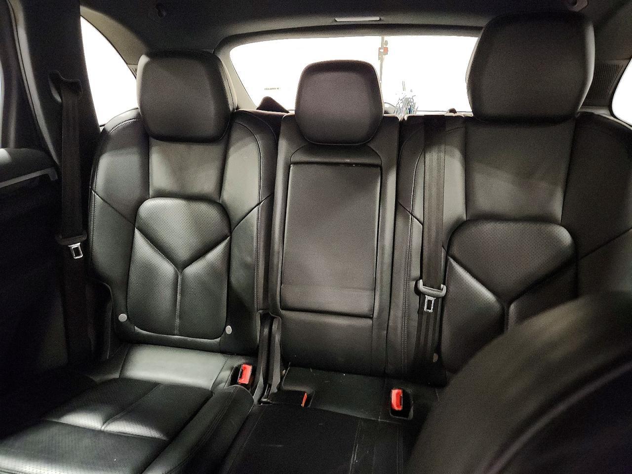 2012 Porsche Cayenne