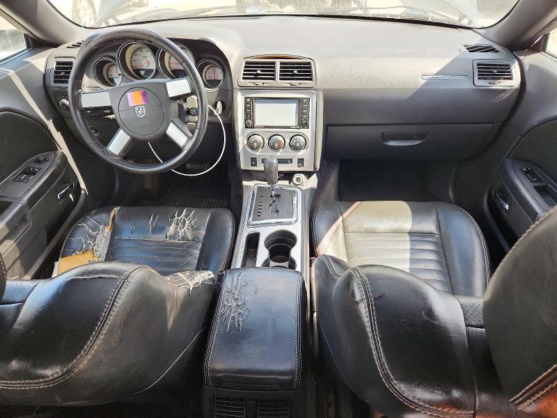 2009 Dodge Challenger se