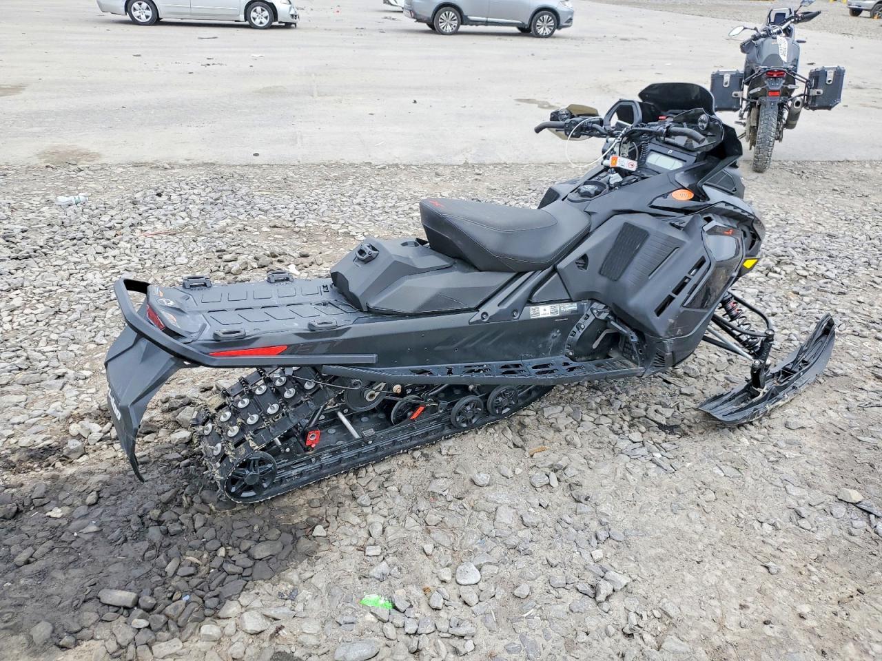 2024 Skidoo Renegade X 900 ACE Turbo R