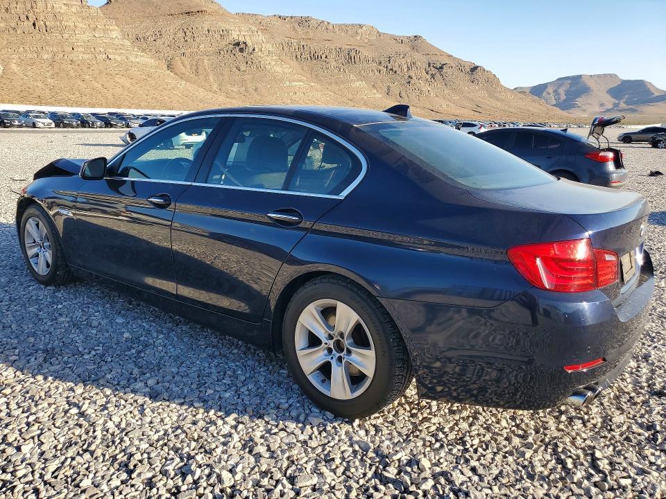 2011 BMW 528 i