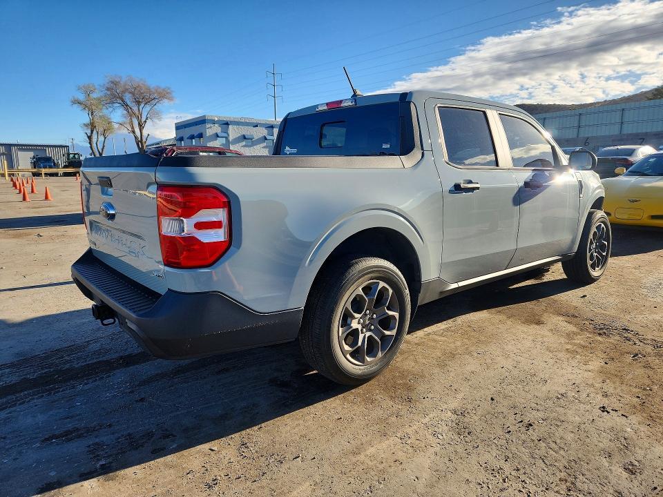 2022 Ford Maverick XL