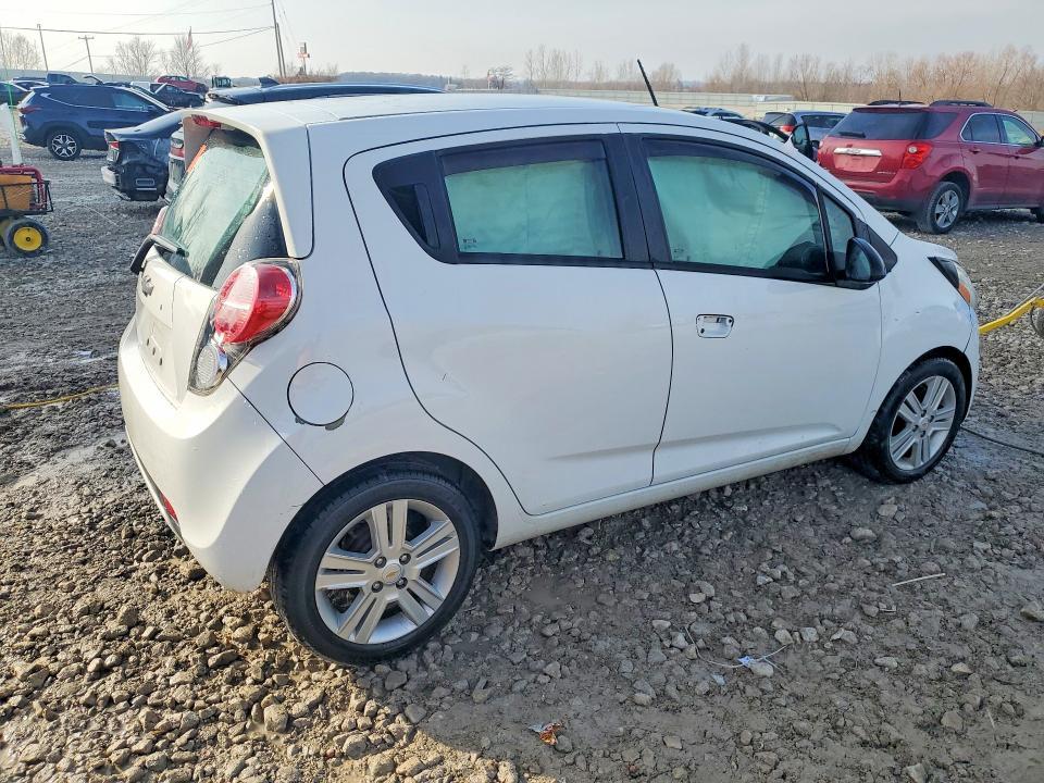2015 Chevrolet Spark ls