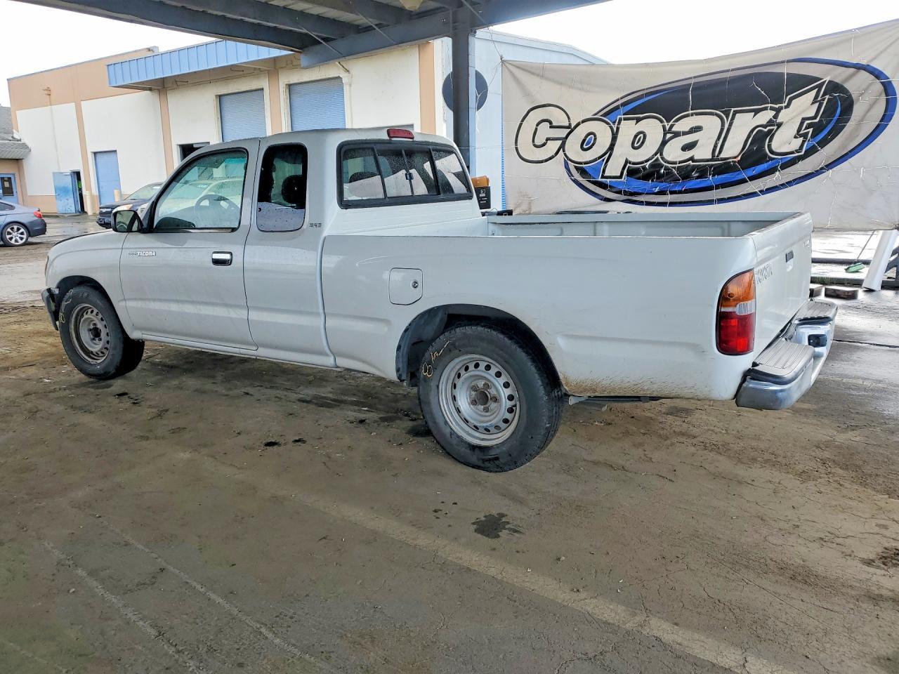 1999 Toyota Tacoma Base