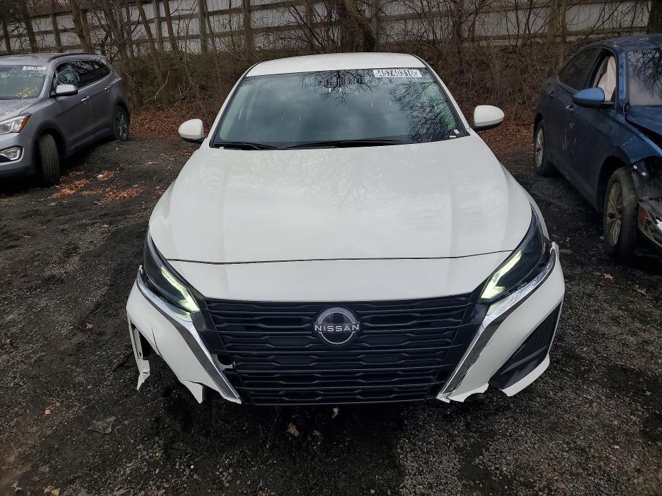 2023 Nissan Altima 2.5 s