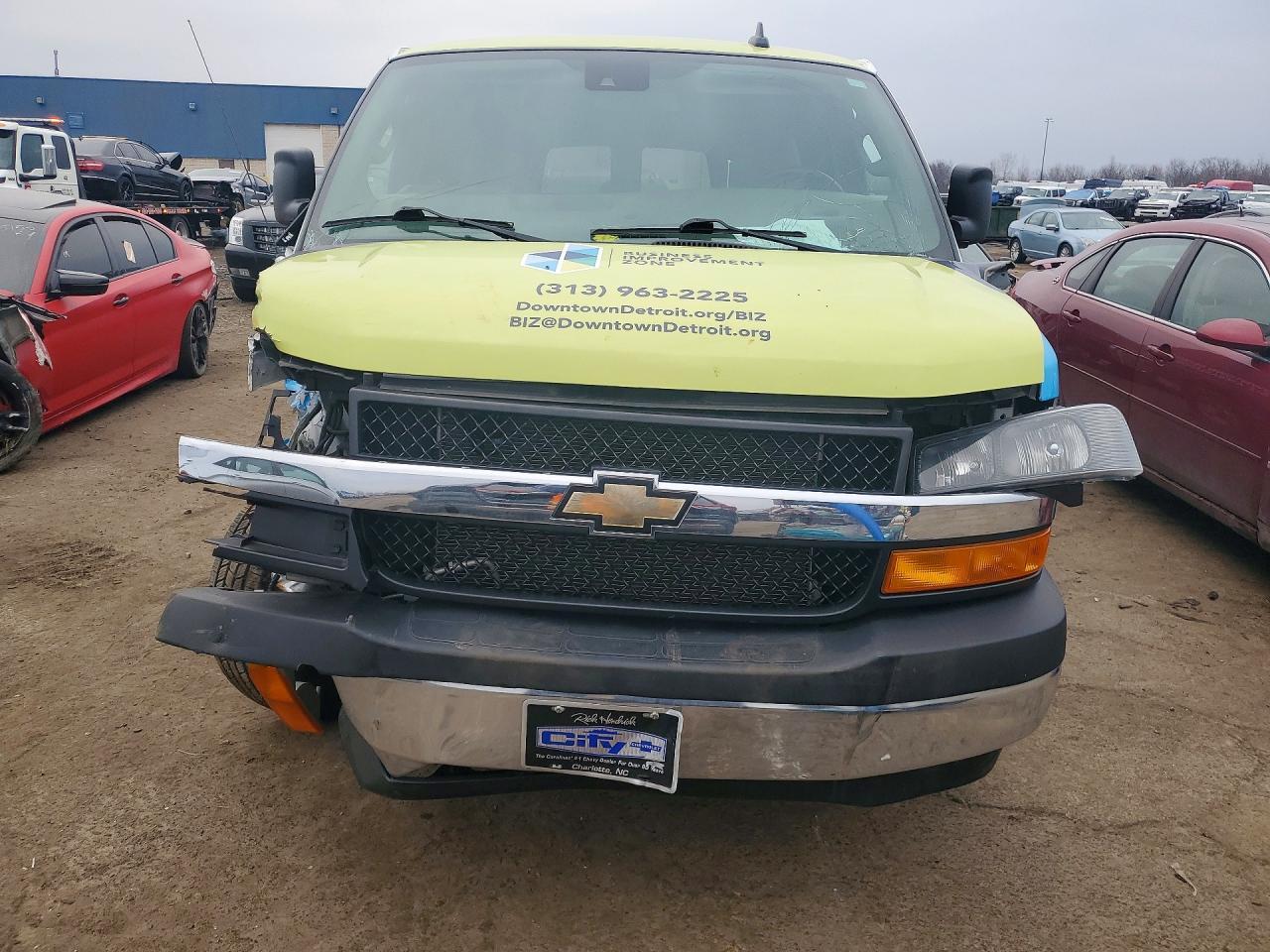 2021 Chevrolet Express G3500 LT