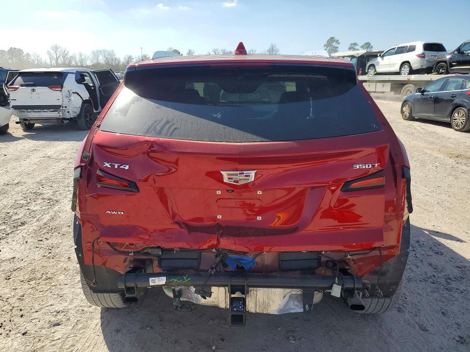 2024 Cadillac XT4 Premium Luxury