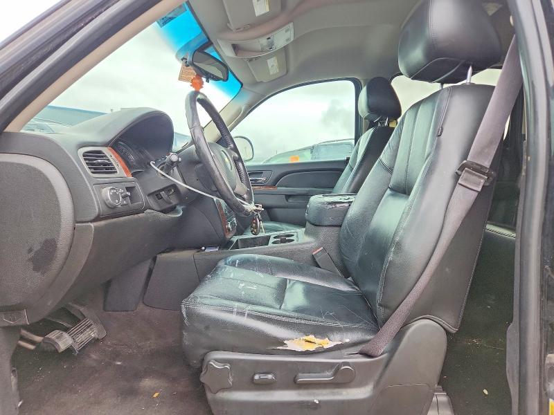 2012 Chevrolet Suburban C1500 lt