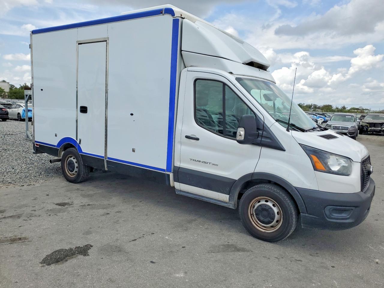 2021 Ford Transit Delivery Truck