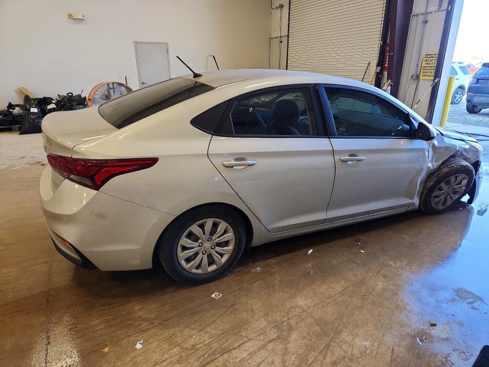 2022 Hyundai Accent se