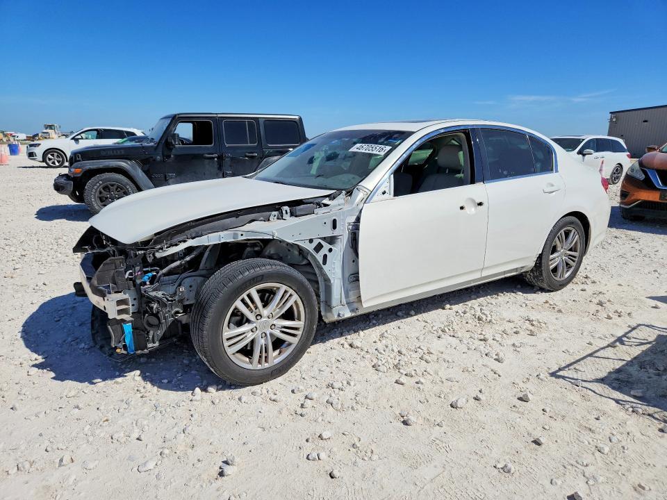 2015 Infiniti Q40 Base