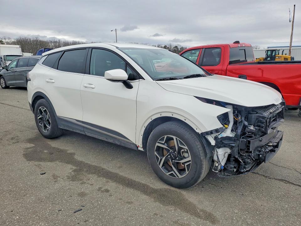 2025 KIA Sportage lx