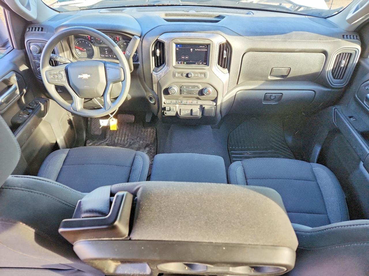 2024 Chevrolet Silverado K1500 Custom