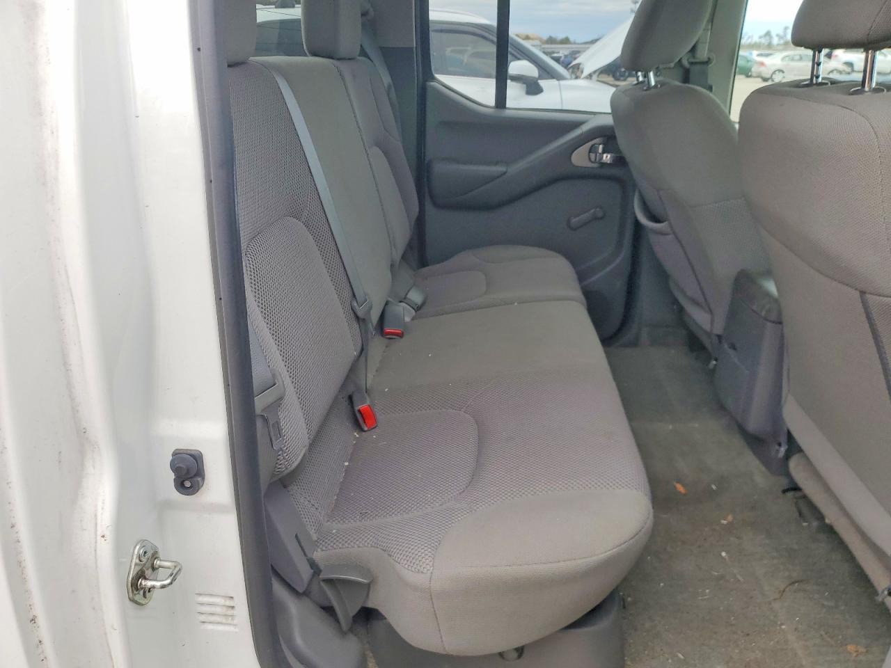 2018 Nissan Frontier S