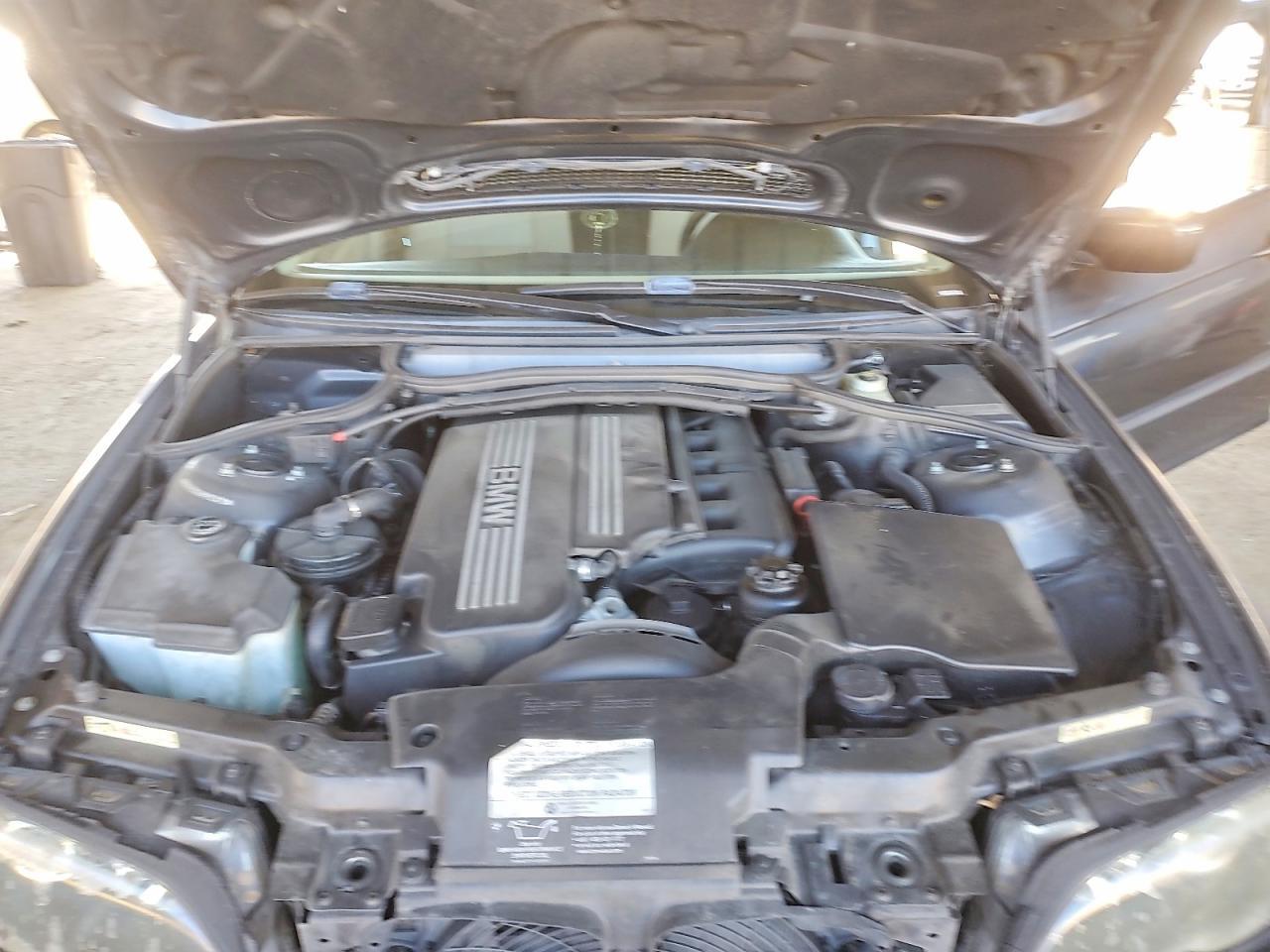 2004 BMW 325 is Sulev