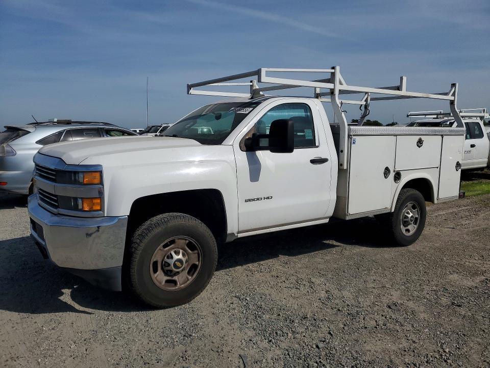 2015 Chevrolet Silverado Utility / Service Truck