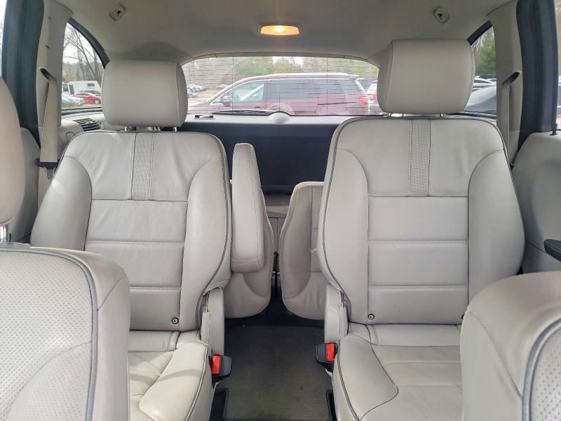 2011 Mercedes-Benz R 350 4matic