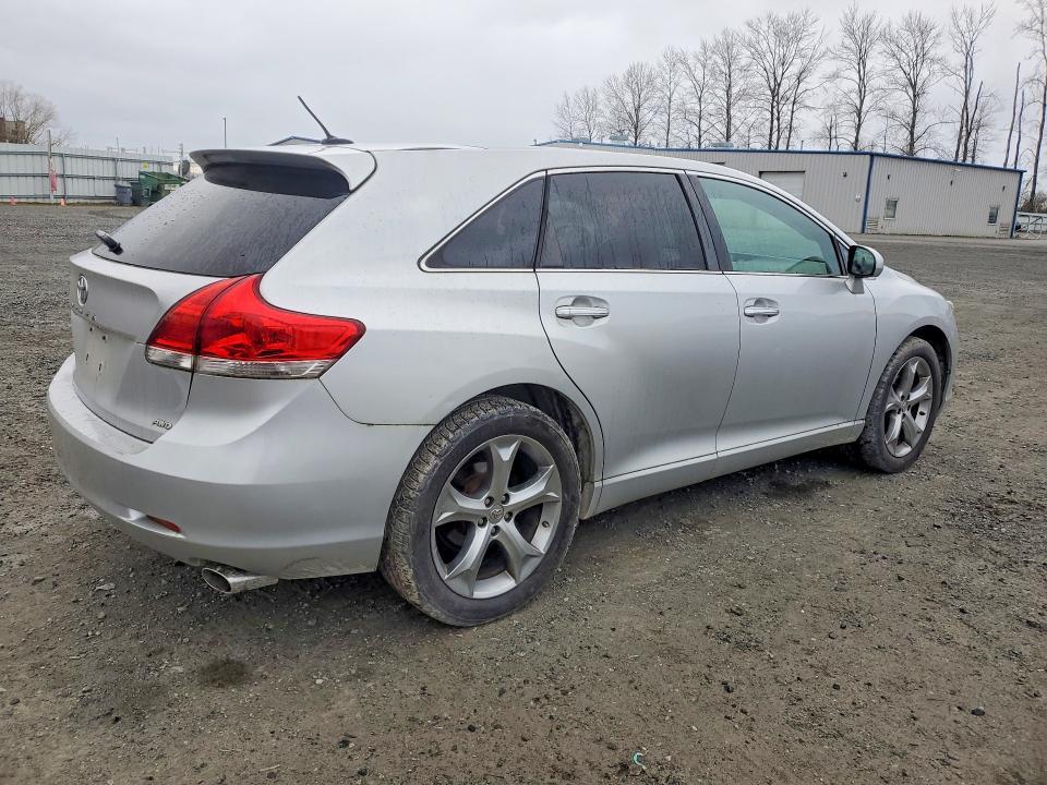 2009 Toyota Venza awd V6