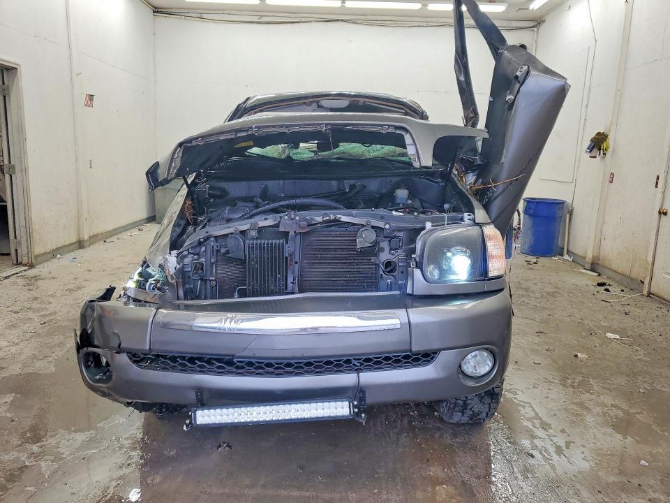 2005 Toyota Tundra SR5