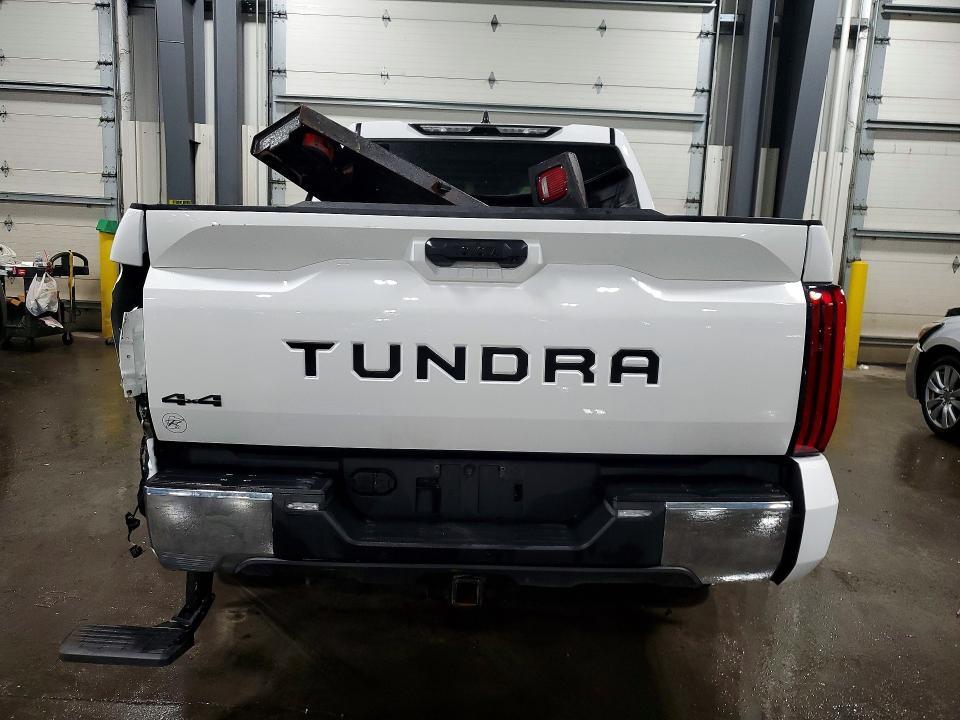 2024 Toyota Tundra SR5